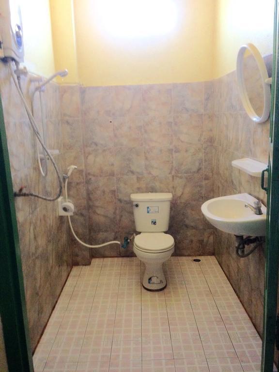 Real Vang Vieng Backpacker Hostel Номер фото