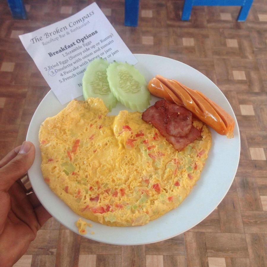 Real Vang Vieng Backpacker Hostel Экстерьер фото